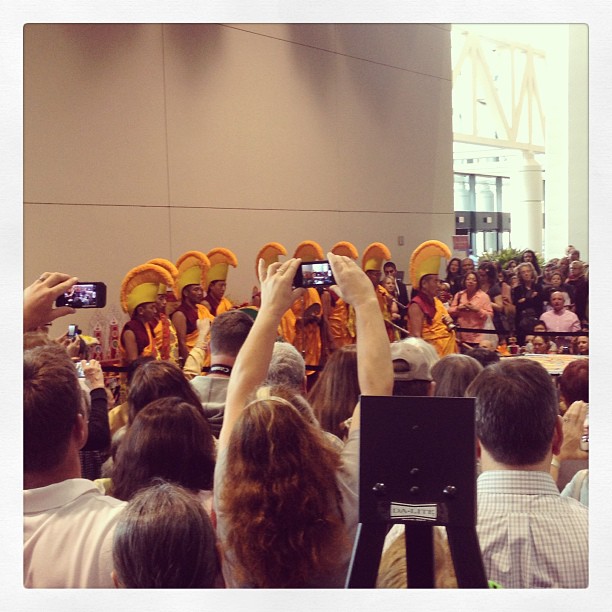 376867_10151539826014086_180746864_n