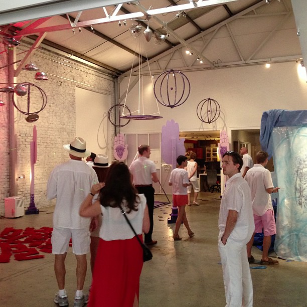 1098284_10151675575959086_1748861069_n